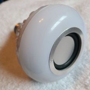 BT Color Changing Lightbulb